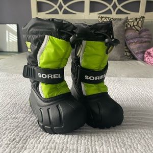 Sorel snow boots child 6